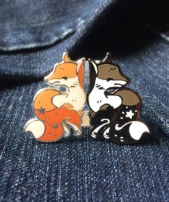 Enamel Pin | Summer fox & Winter fox